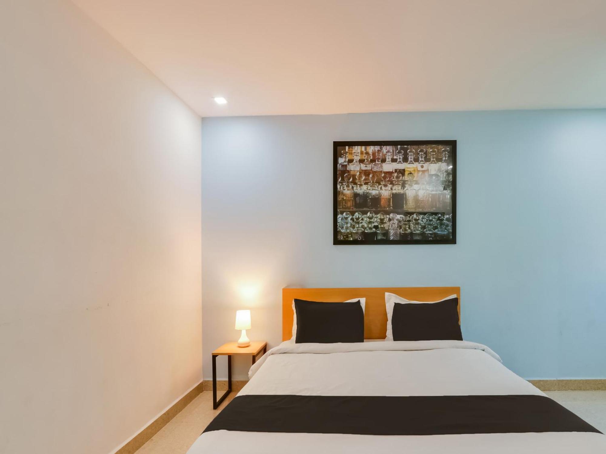 Super Townhouse Qualia Prime Hotel Near Nexus Mall Haidarábád Kültér fotó