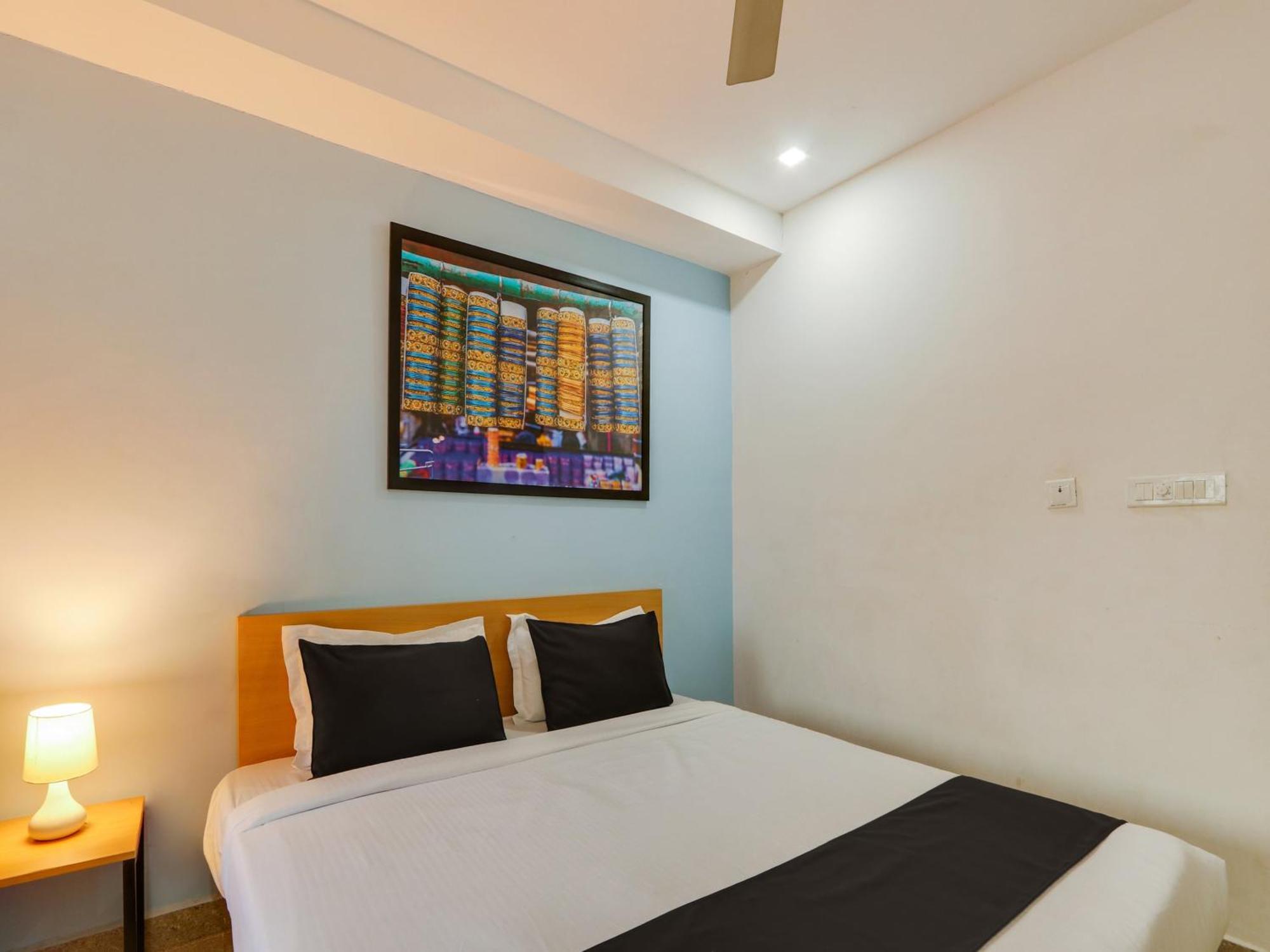 Super Townhouse Qualia Prime Hotel Near Nexus Mall Haidarábád Kültér fotó
